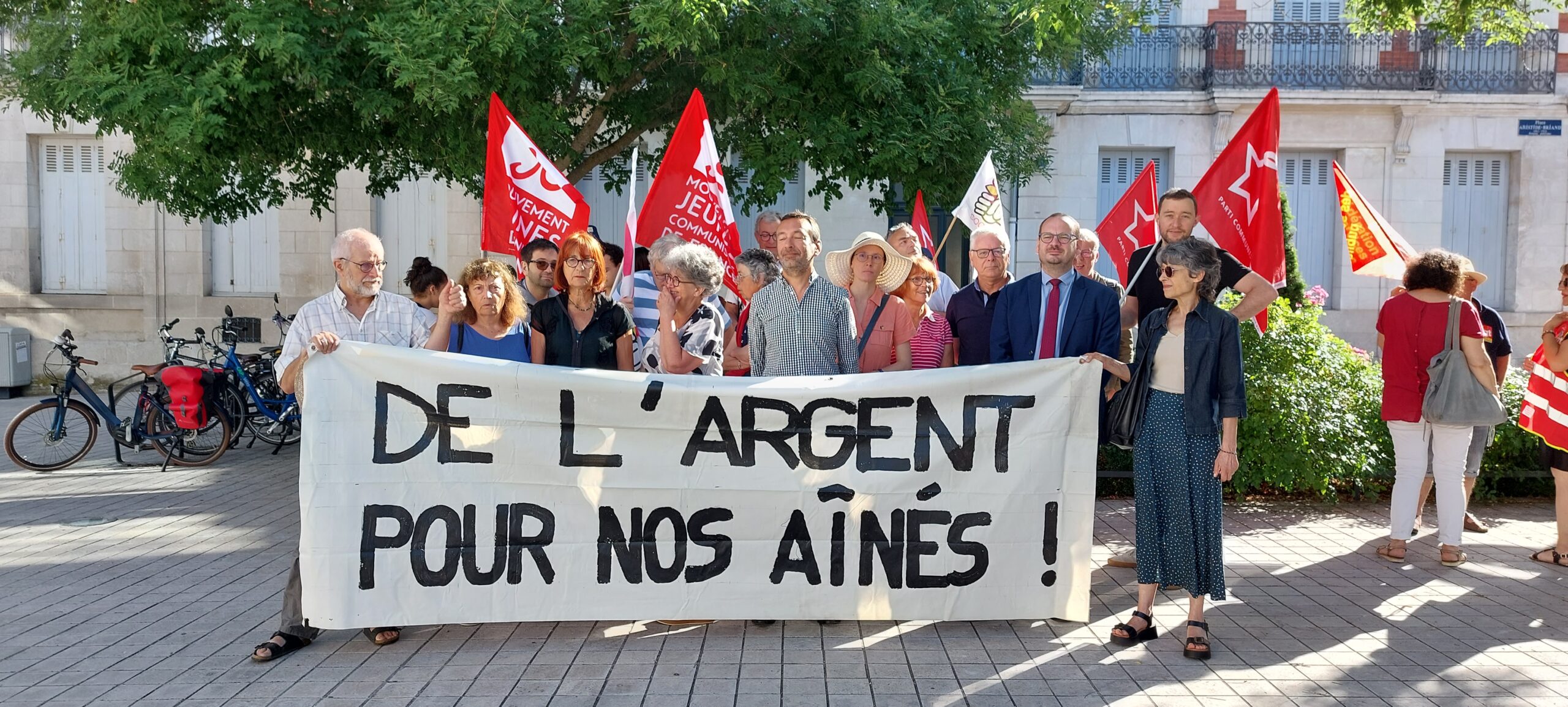 Manifestation en faveur des CCAS en 202